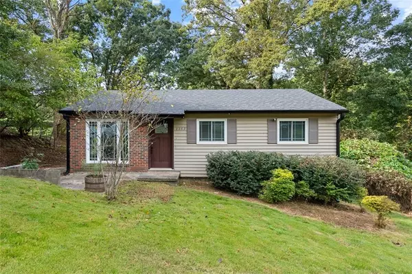 2262 Ajax DR NW, Atlanta, GA 30318