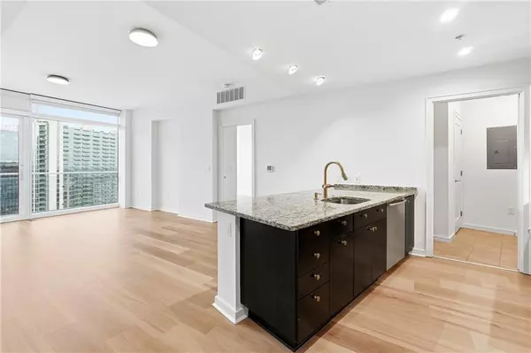 Atlanta, GA 30305,3325 Piedmont RD NE #2207