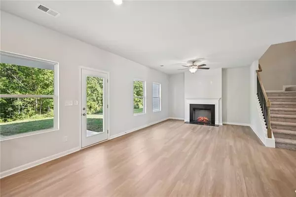 Woodstock, GA 30189,426 Lanier CIR