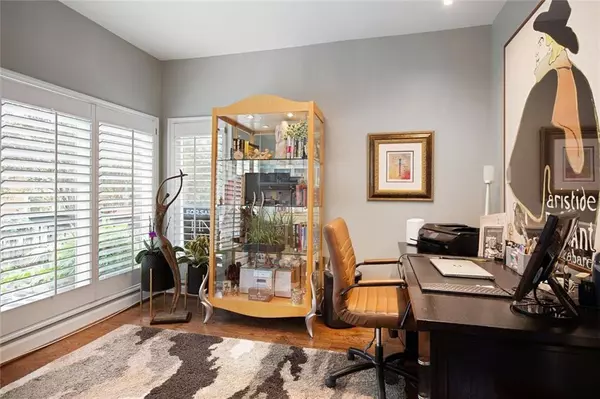 Dunwoody, GA 30338,5264 Brooke Ridge DR