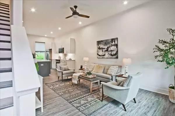 Atlanta, GA 30317,140 COLOR CIR