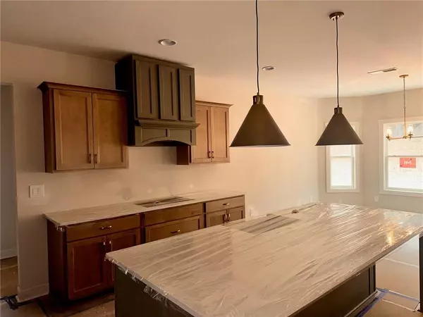 Carrollton, GA 30116,113 Red Oak LN