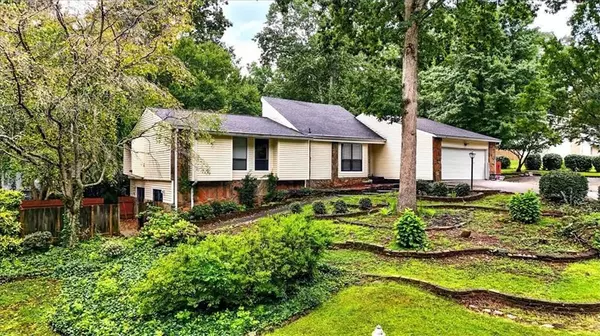 Douglasville, GA 30135,9760 Greenside WAY