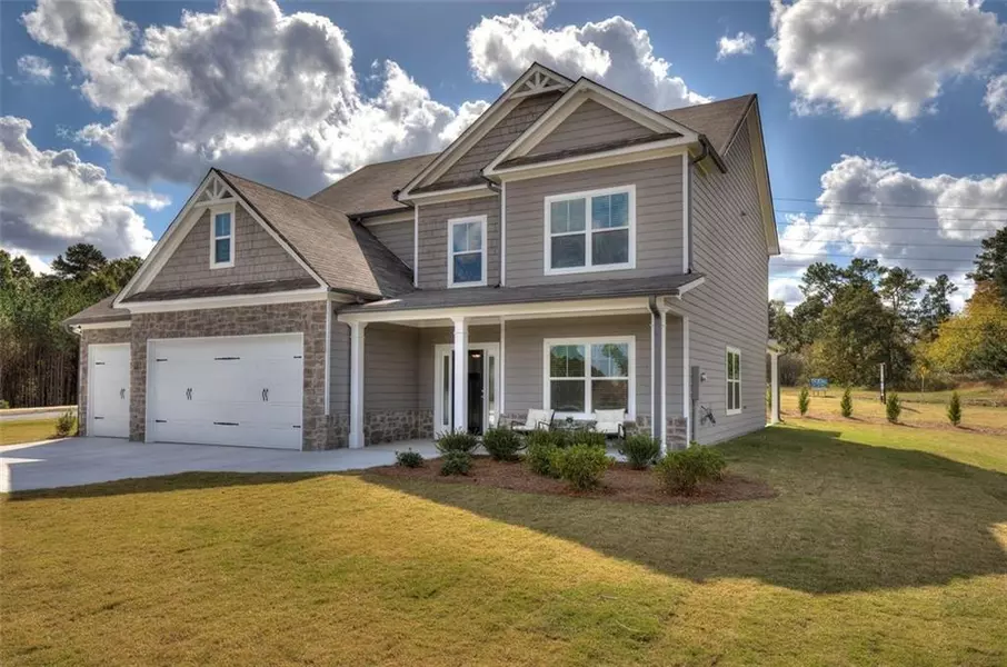 15 Ashbridge LN, Dallas, GA 30132