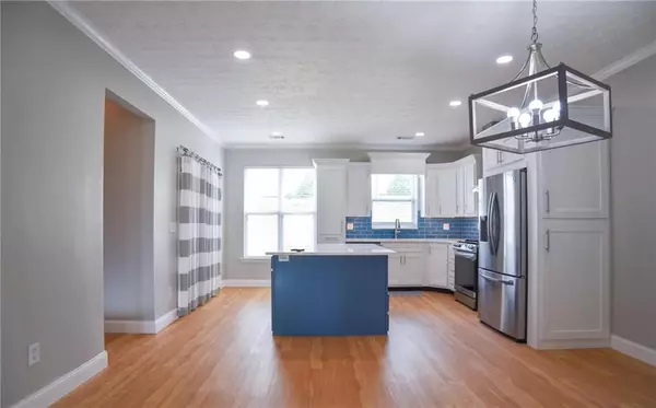Flowery Branch, GA 30542,6616 Splashwater DR
