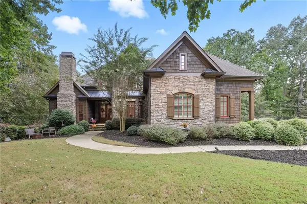 6105 Grand Marina CIR, Gainesville, GA 30506