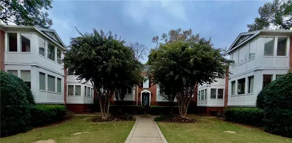 115 Peachtree Memorial DR NW #B3, Atlanta, GA 30309