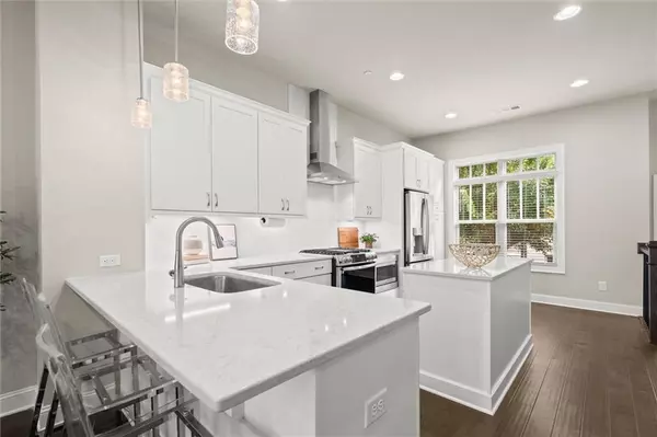 Atlanta, GA 30342,4335 Parkside PL