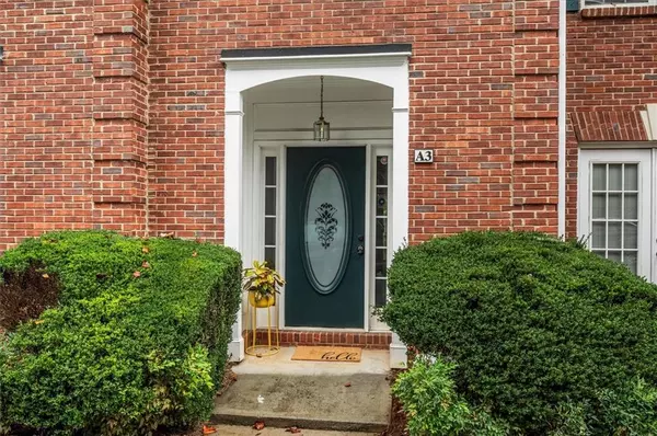 Buford, GA 30518,2075 Pine Tree DR #A3