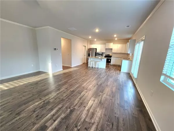 Braselton, GA 30517,359 King Village