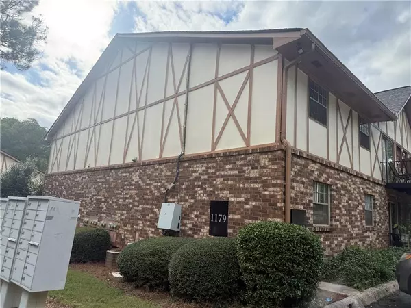 Decatur, GA 30030,1179 Church St #N