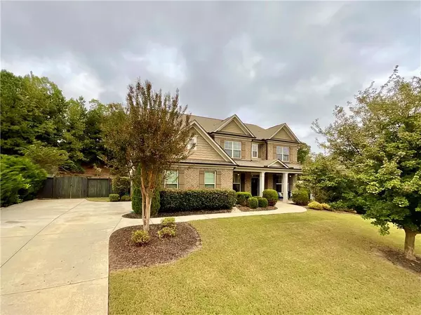 Buford, GA 30518,5452 Oak Crest LN