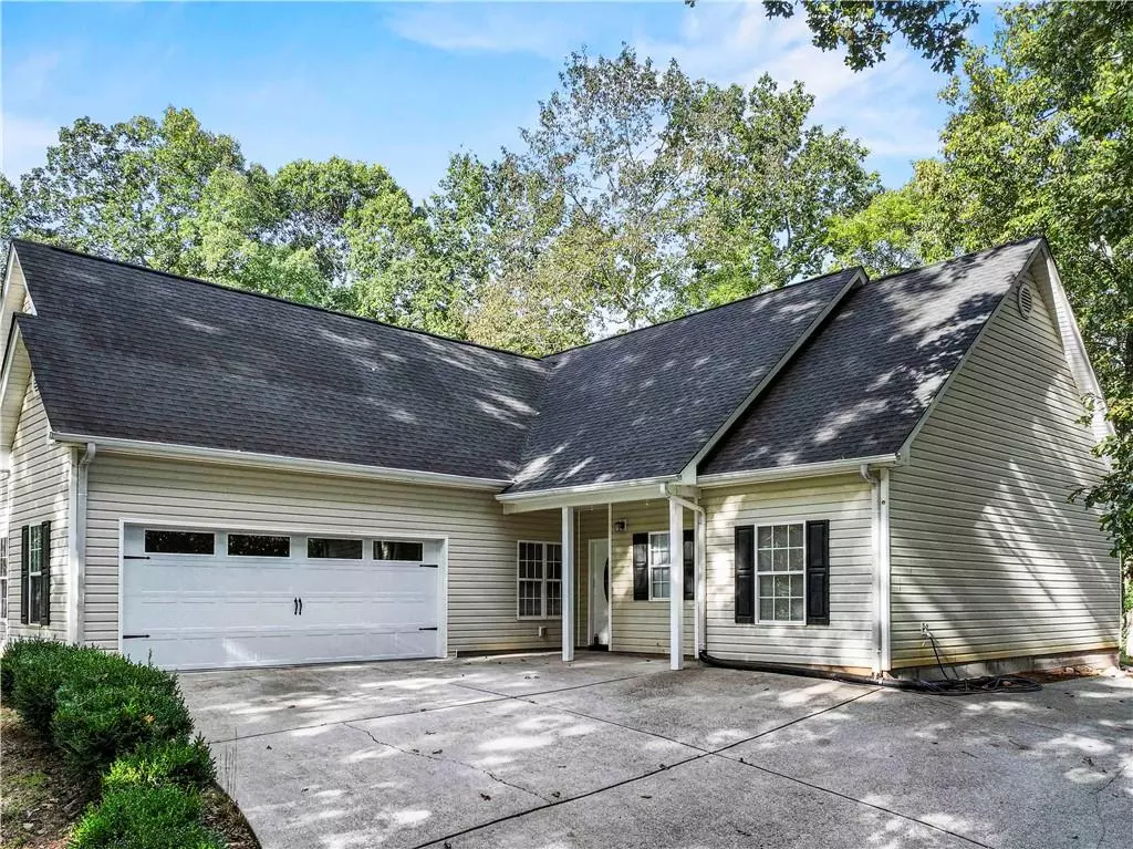 Gainesville, GA 30507,3368 Green Leaf Ln