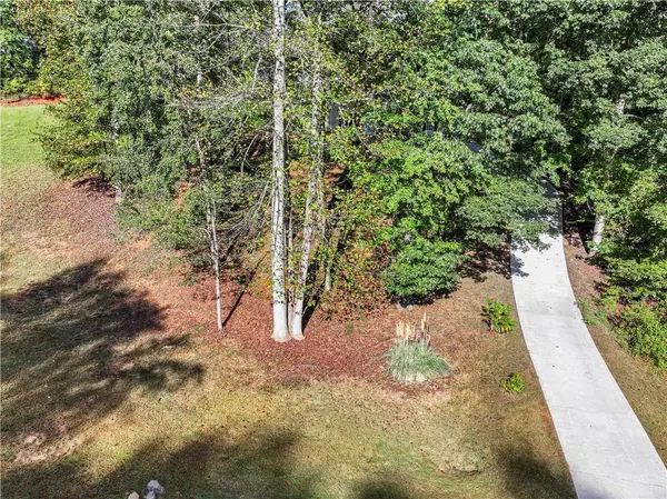 Gainesville, GA 30507,3368 Green Leaf Ln