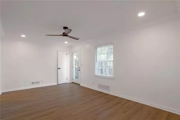 Decatur, GA 30032,2326 Mark TRL