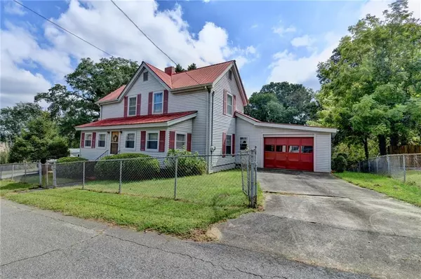 37 Spring ST, Gainesville, GA 30501