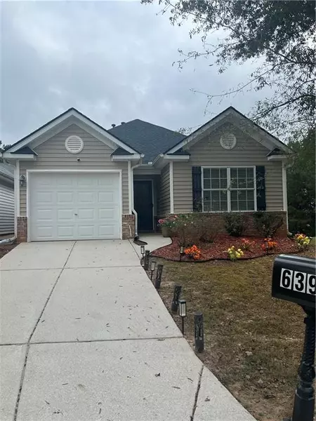 6390 Shadow SQ, Lithonia, GA 30058