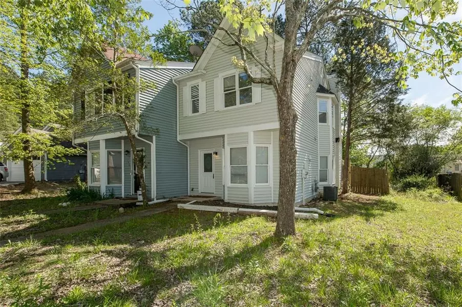 348 LAKERIDGE CT, Riverdale, GA 30274