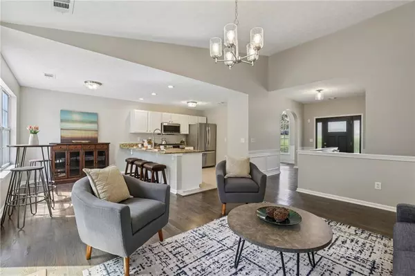 Alpharetta, GA 30004,1293 Dalesford DR