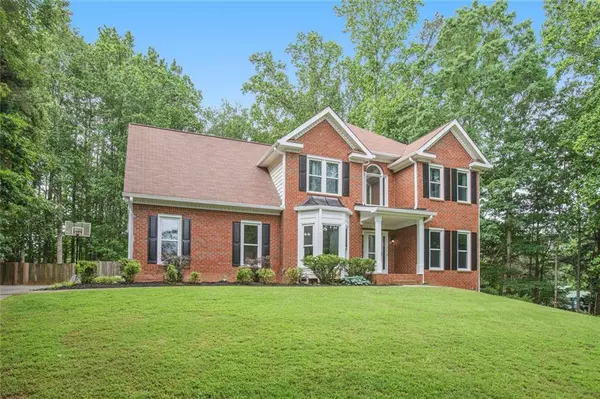 2482 Windchase CT, Buford, GA 30518