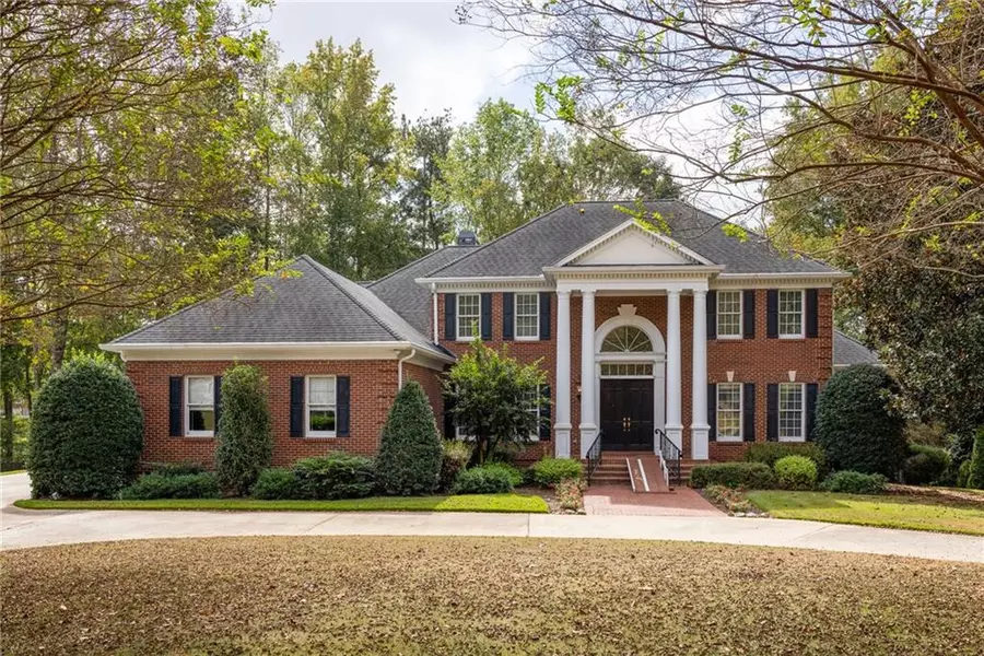 125 Torrey Pines CT, Newnan, GA 30265