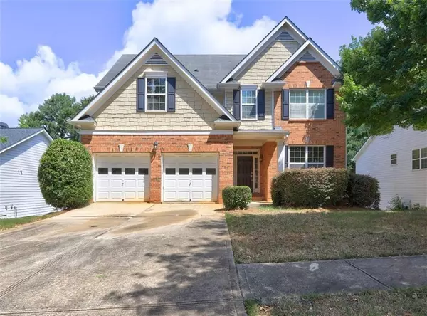 544 Vickers LN, Locust Grove, GA 30248