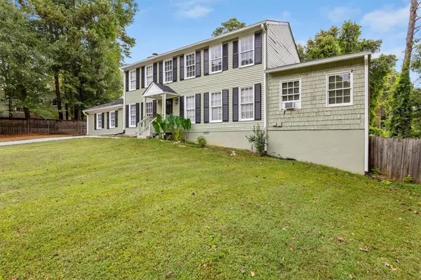 Stone Mountain, GA 30083,661 Bantry LN