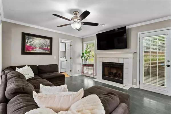 Acworth, GA 30102,1996 Morning WALK NW