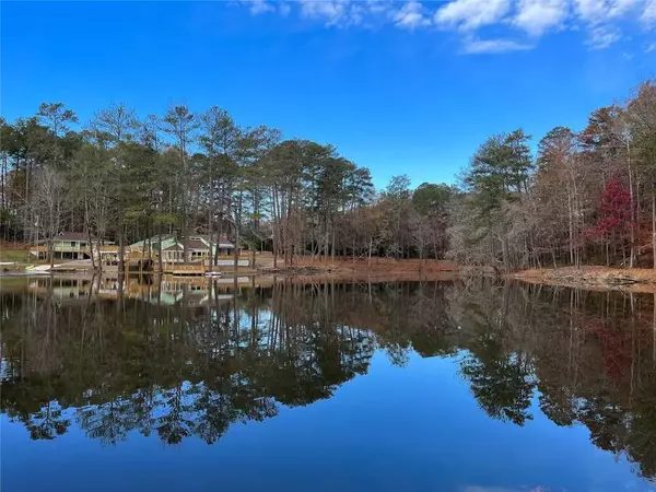 2251 Colonial Oak WAY, Stone Mountain, GA 30087