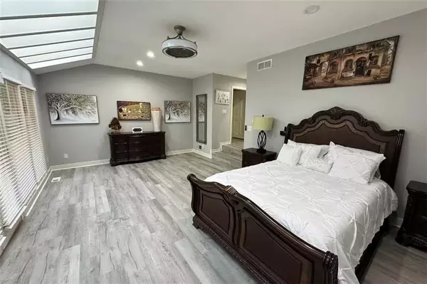 Stone Mountain, GA 30087,2251 Colonial Oak WAY