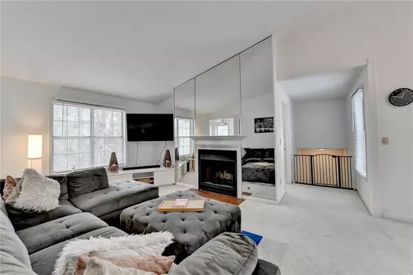 Peachtree Corners, GA 30092,518 Glenleaf DR