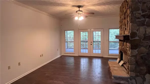 Cumming, GA 30041,8434 Majors RD