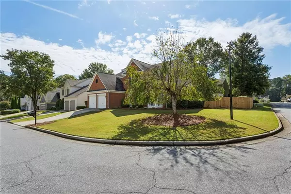 Johns Creek, GA 30022,605 Barston LN