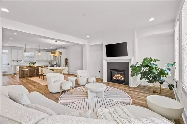 Atlanta, GA 30328,5862 Westin RD