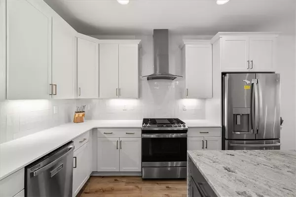 Atlanta, GA 30328,5862 Westin RD