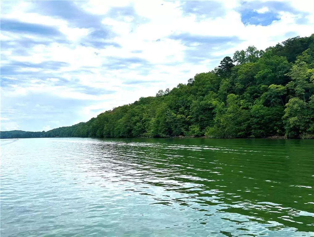 Gainesville, GA 30501,1 Winterberry CT