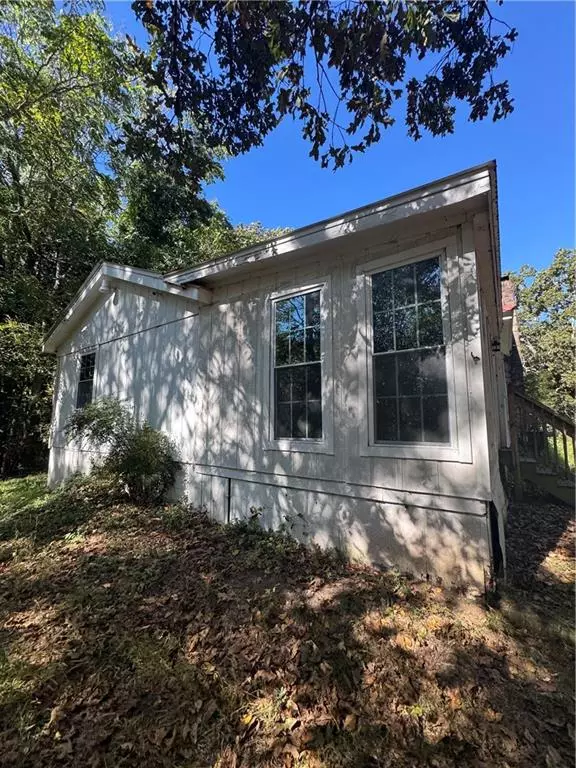 Covington, GA 30016,711 Highway 162