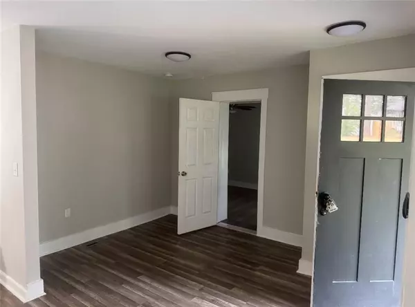 Decatur, GA 30032,2835 Laguna DR