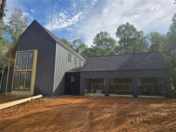 140 Cedarwood LN, Roswell, GA 30075