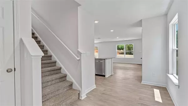 5451 Baybrook CIR, College Park, GA 30349