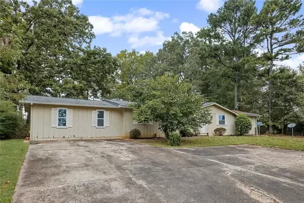 Woodstock, GA 30189,812 Santa Fe TRL
