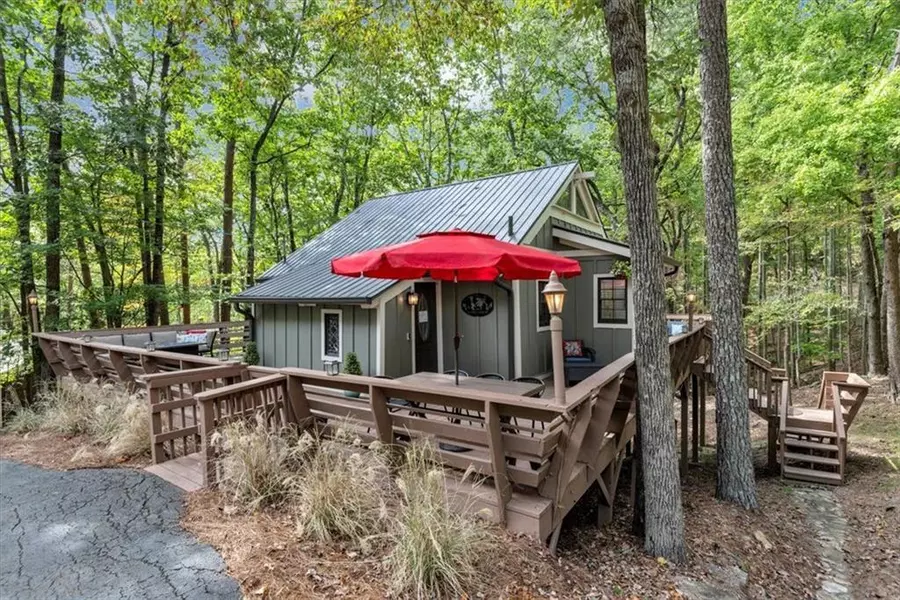 105 INDIAN OAK DR, Waleska, GA 30183
