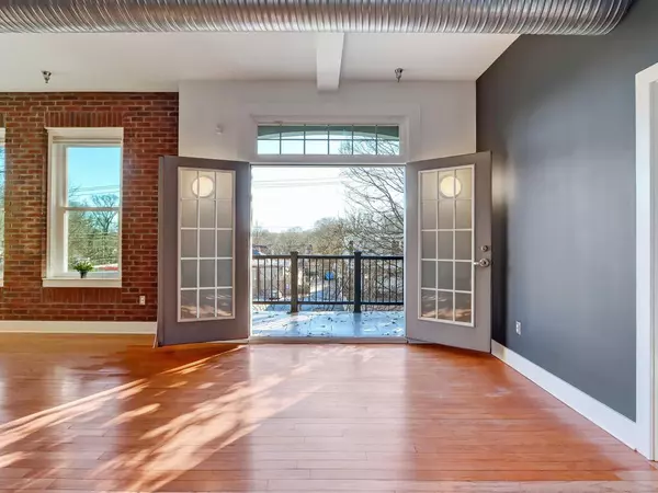 Atlanta, GA 30306,1158 Ponce de Leon AVE NE