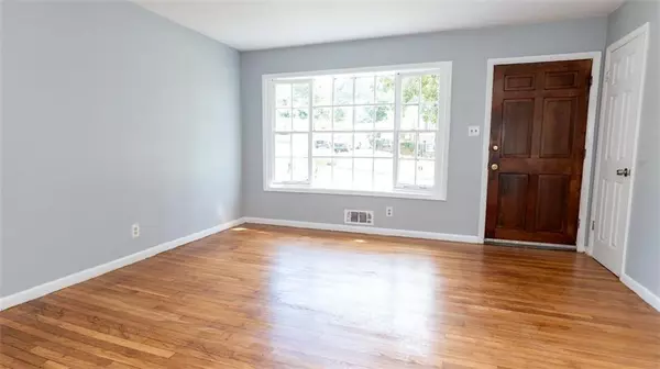 Atlanta, GA 30331,2917 CAMBRIDGE DR SW
