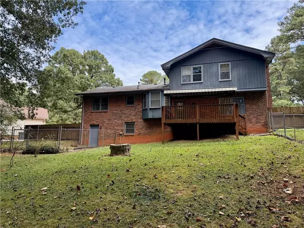 Conyers, GA 30094,781 Sweet Briar TRL