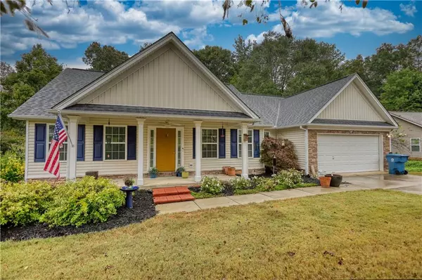 1127 Bradford Park DR, Auburn, GA 30011