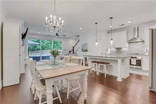 Woodstock, GA 30188,146 Bellehaven DR