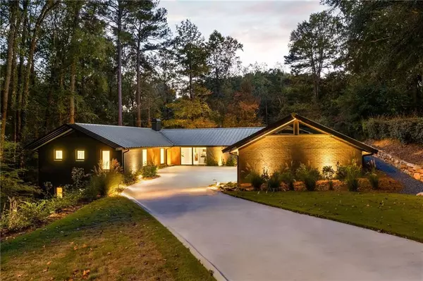 Atlanta, GA 30328,585 Amberidge TRL