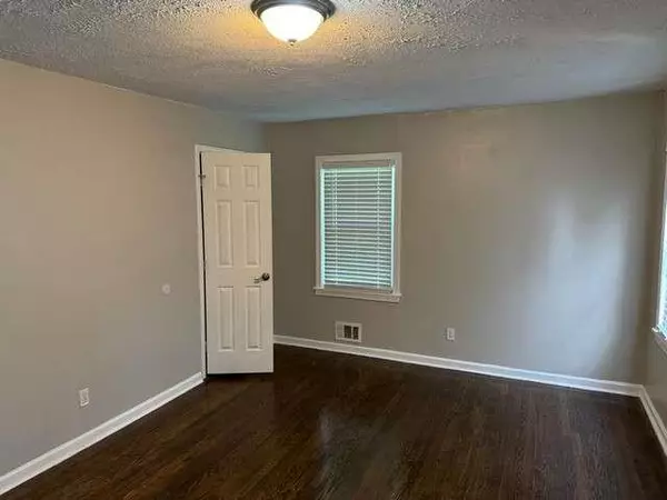 Atlanta, GA 30310,1307 SW Lorenzo Dr DR SW #A