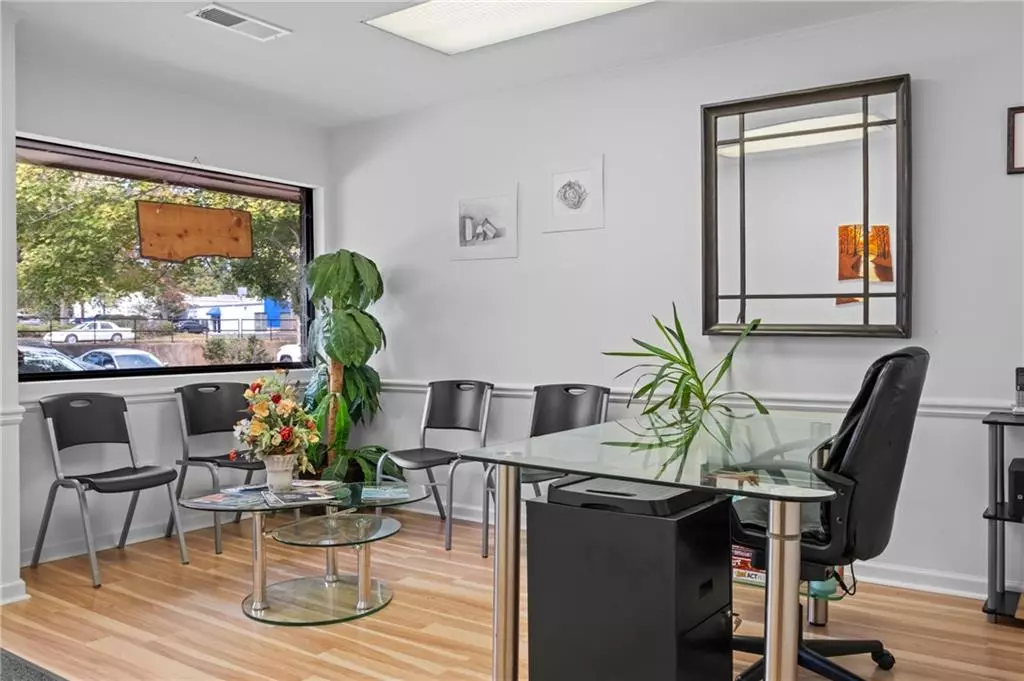 Roswell, GA 30076,11205 Alpharetta HWY #B5